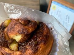 -沁屋面包店(人民东路店)