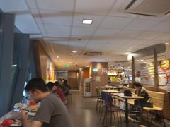 -麦当劳(中山大道中店)