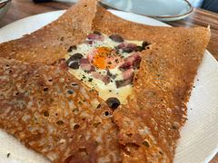 鸡蛋蘑菇熏肉荞麦可丽饼-RAC BAR(安福路店)