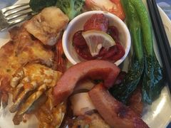 -荣誉国际酒店-云顶旋转餐厅