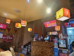 -阿婆情腊排骨火锅(金虹路店)