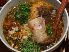 -SHAN山(前滩太古里店)