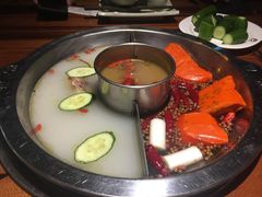 -巴邑火锅(江北万达店)