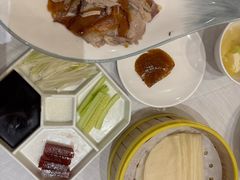 -悦色烤鸭店