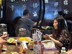 -呷哺呷哺 小火锅 (浦东新欧尚超市店)