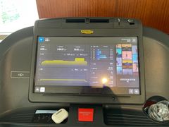 -富力丽思卡尔顿酒店健身中心