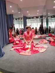 -艾米丽婚纱礼服