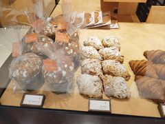 -LANLIZI BAKERY(COSMO店)