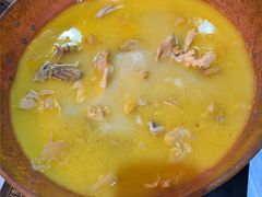 -鲜入围煮花胶鸡海鲜火锅