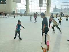 -世纪星滑冰俱乐部(万象城店)