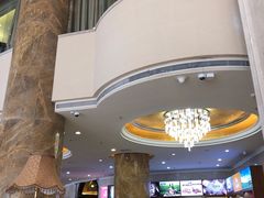 -深圳君逸国际酒店(龙岗横岗塘坑地铁站店)