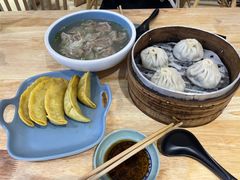 金牌牛肉锅贴-老新隆牛肉锅贴(新街口店)