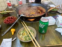-黄潇洒老火锅(九眼桥宏济巷店)