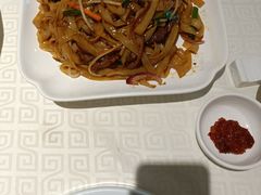 -顺峰海鲜酒楼(省府店)