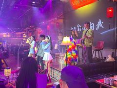 -喜鹊音乐酒馆(西街店)