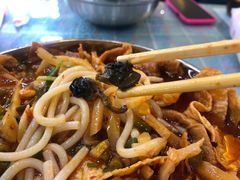 -红鼻子桂林米粉(金唐新光界店)