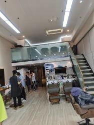 -HANI SALON