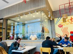 大堂-百事佳烧鸭牛腩(上海虹桥站店)