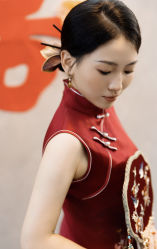 -禾米旗袍妈妈装礼服定制(嘉业国贸店)
