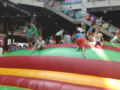 -蒙特利亲子乐园