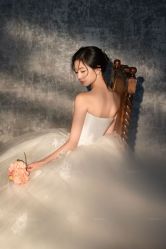 -雪中彩影婚纱摄影·微光艺术中心