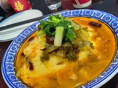 -蓝田九大碗民俗食府(蓝田店)