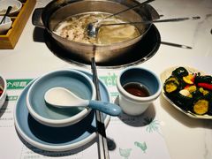 -三个椰子·现砍椰子鸡(金源CBD店)