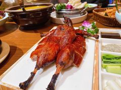 -老滇山寨•云南特色菜•地方菜•民族风情歌舞表演(金碧店)