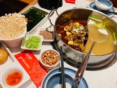 -左庭右院鲜牛肉火锅(环球港店)