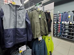 -迪卡侬(高新万达店)