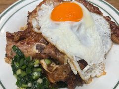 猪扒蛋葱油捞丁-华嫂冰室(尖沙咀店)