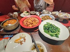 -千百味红餐厅·江西菜(绿地双子塔店)