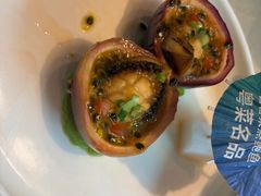 百香果蒸中鲍鱼-79号渔船海鲜饭店(宝安店)