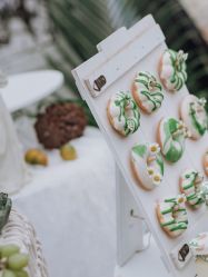 -红丝高端婚礼中心(旗舰店)