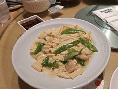 -关东小磨东北菜(上海长风大悦城店)