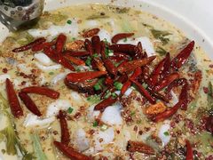 -江渔儿酸菜鱼专门店(明珠广场店)