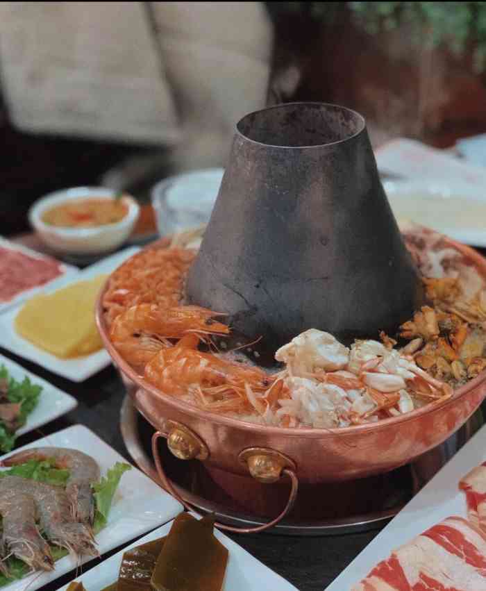 徐记铜火锅-"南塔街上的一家铜火锅店刷小视频时候发现.