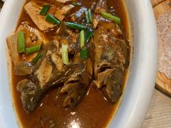 小船鱼家汇-小船渔村•大连菜•大连焖鱼(黄河路店)