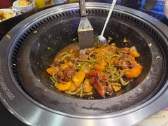 -东北人家铁锅炖(水岸帝景店)