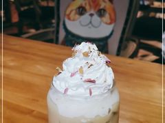 -more than meow吴止猫主题餐厅(承德 中船汇店)