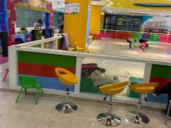 -阿布溜溜(同曦假日百货店)