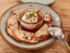 彩椒酱嫩鸡蛋配面包-RAC BAR(安福路店)