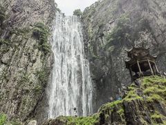 -刘伯温故里景区百丈漈
