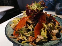 烟熏三文鱼杂菌沙拉&nbsp;芝麻酱-BE BRIGHT KITCHEN(正佳广场店)