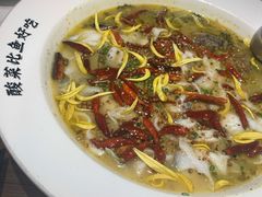 老坛子酸菜鱼-新太二·鲜料川菜(晶耀前滩店)