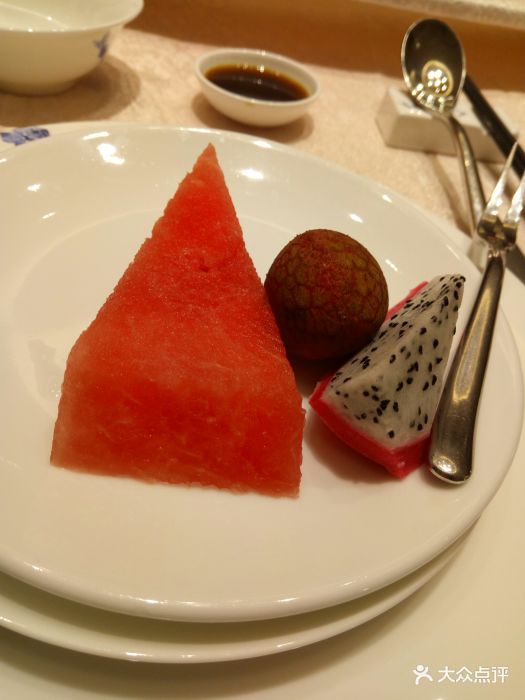 五洲大酒店中餐厅餐前水果图片 - 第1张