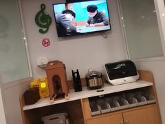 -老乡鸡(亳州路天庆大厦店)