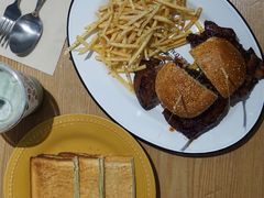 -HELLO 27 意面·沙拉·帕尼尼