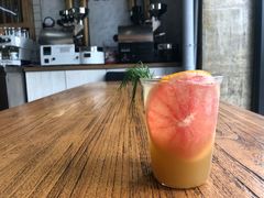 -明谦·Coffee&Cocktail Bar(美您公园店)