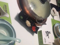 -洪氏嗨捞·猪肚鸡火锅(阳光天地店)